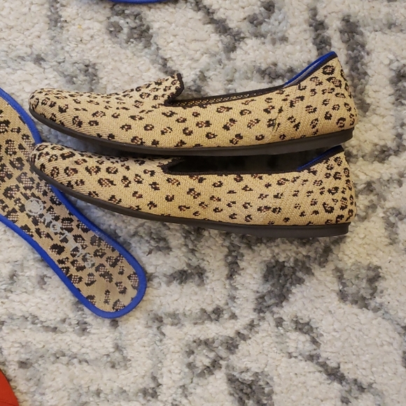 Rothys cheetah loafers - Picture 4 of 5